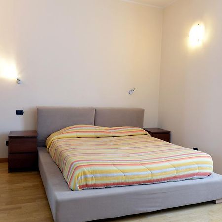 Appartamenti Medioevo Varese Exterior foto