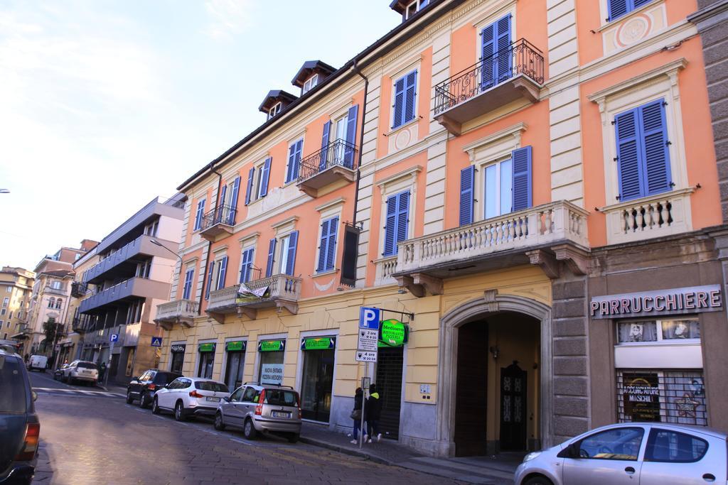 Appartamenti Medioevo Varese Exterior foto